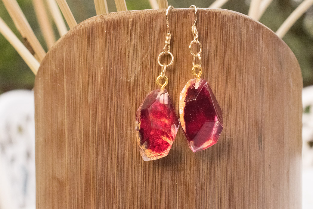 Orecchini Gemma Fucsia Gold orecchini colore giallo e fucsia artigianali