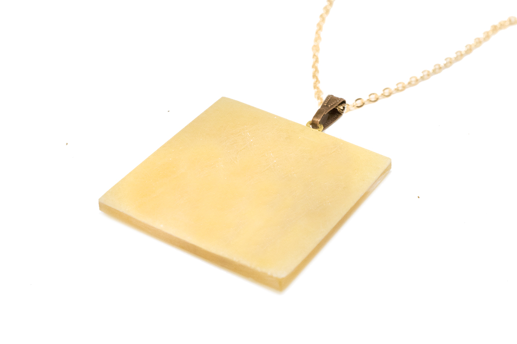 Collana Fiori Veri Quadro collana resina gialla e beige artigianale sicilia